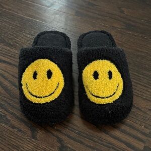 Black Fuzzy Slippers with Yellow Smiley Face